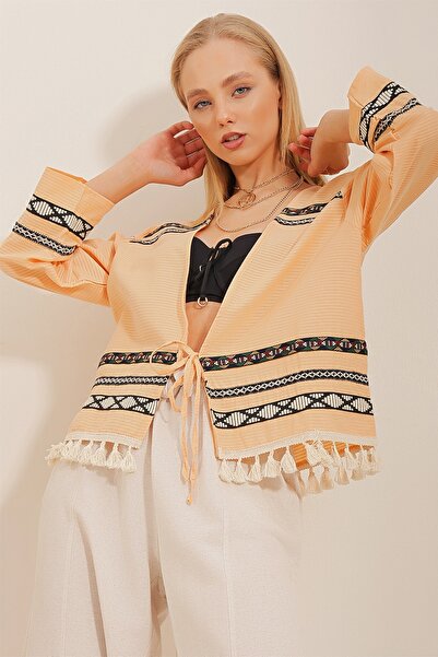 Trend Alaçatı Stili Women's Apricot Tasseled Bordered Kimono Jacket ALC-X10539