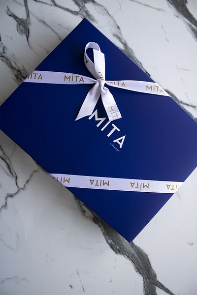 Mita Concept PAREO CU VOLANE DE IN ALB