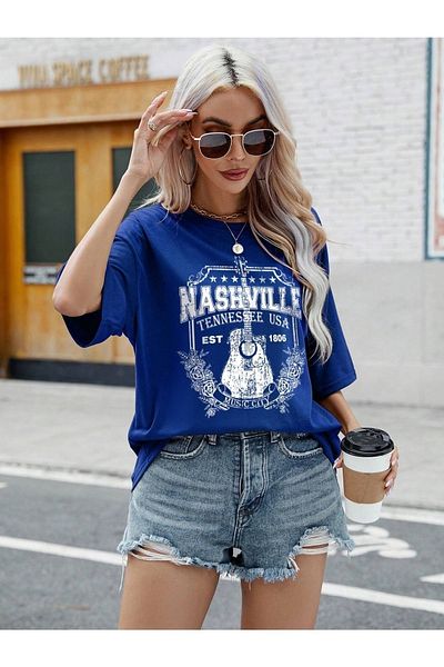 mercoledi Tricou oversize maro pentru femei cu imprimeu Tennessee