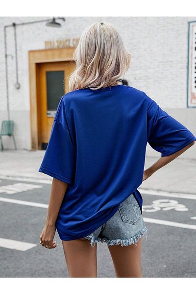 mercoledi Tricou oversize maro pentru femei cu imprimeu Tennessee