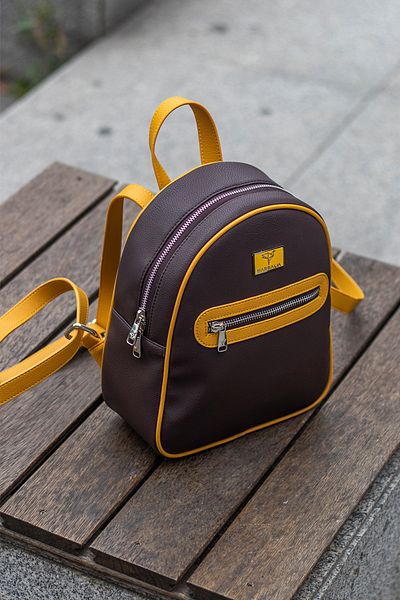Garbalia Γυναικείο σακίδιο πλάτης Oslo Brown Yellow με λεπτομέρεια διπλής εσωτερικής τσέπης και εξωτερικά μάτια με φερμουάρ