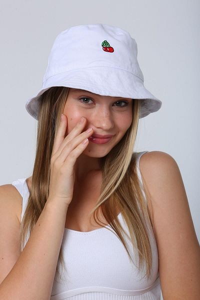 Saria Moda Cherry Embroidery Detailed Women's Bucket Hat