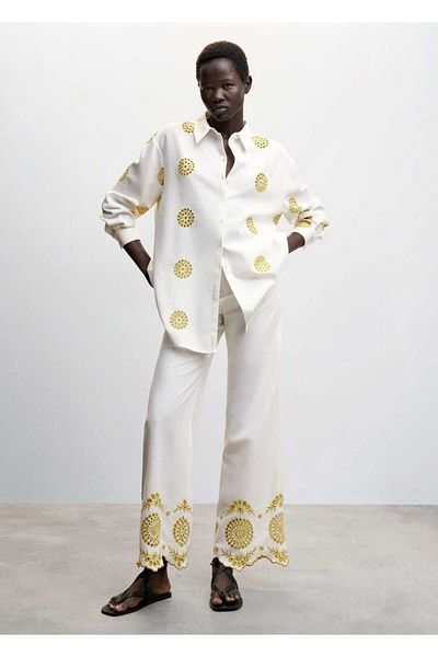 MANGO Woman Ελβετικό κεντημένο παντελόνι Culotte