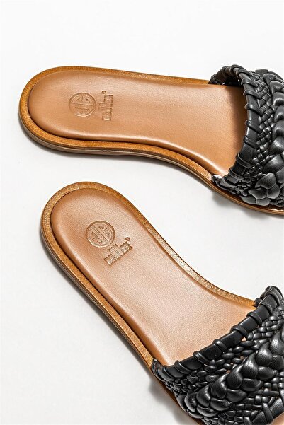 Elle Shoes Μαύρες δερμάτινες γυναικείες φλατ παντόφλες