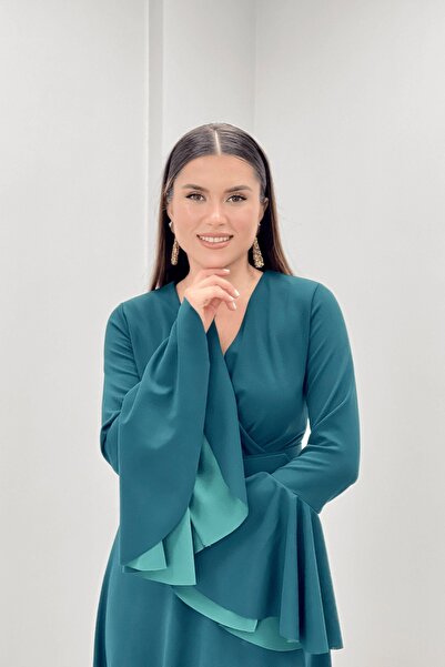 giyimmasalı Βραδινό φόρεμα Maxiboy με μανίκια από ύφασμα κρεπ Λεπτομέρεια βολάν - ΣΜΑΡΤΙΝΟ ΠΡΑΣΙΝΟ