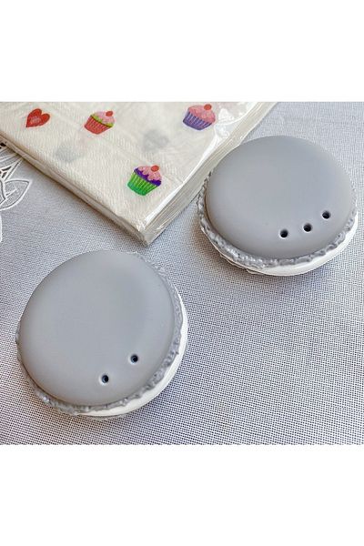 Lova Macaron Themed Salt & Pepper Shakers Set