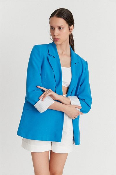 Laluvia Blau gestreifte, gefütterte Leinenjacke von Saks