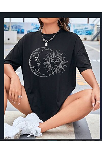 Pelna Μαύρο μπλουζάκι με στάμπα με λαιμόκοψη