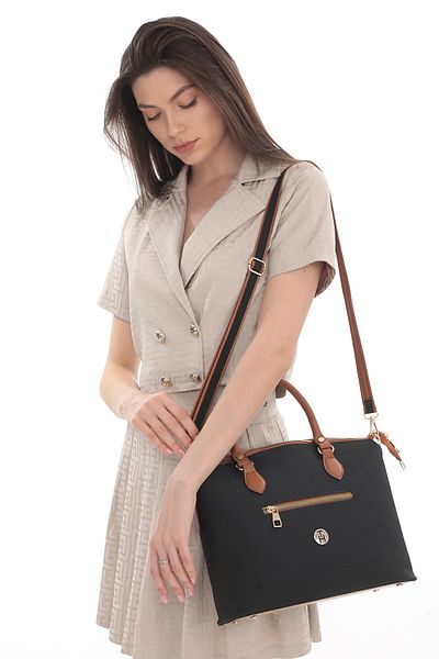 TH Women's Shoulder Bag Th yk14055 Black tan