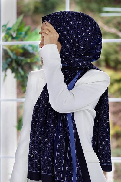 Vissona Γυναικείο πολυτελές μεταξωτό σάλι Medina Navy Blue-3