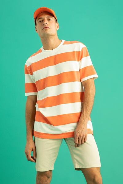 DeFacto Comfort Fit Crew Neck Stripe Patterned Short Sleeve Cotton T-Shirt