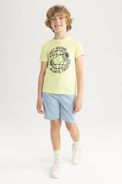 DeFacto Boy's Regular Fit Printed Short Sleeve Cotton Combed T-Shirt.