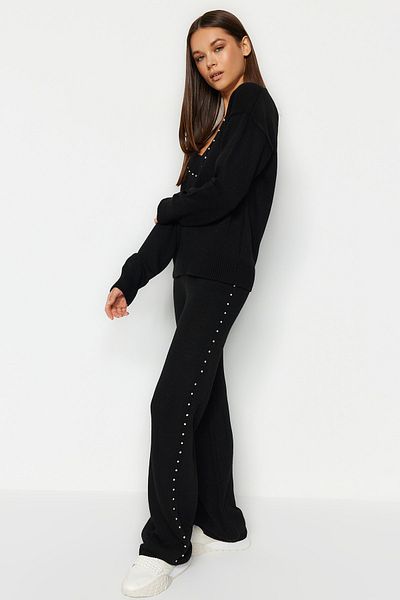 Trendyol Collection Wide Fit Jewelled Black Knitwear Set - TWOAW24AU00008