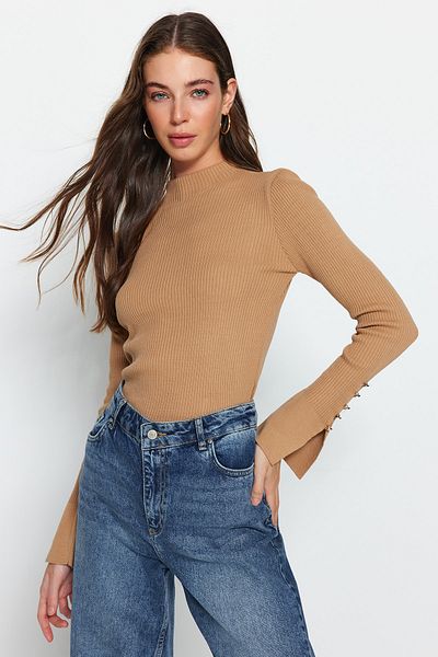 Trendyol Collection Camel Sleeve részletes kötöttáru pulóver TWOAW24KZ00309