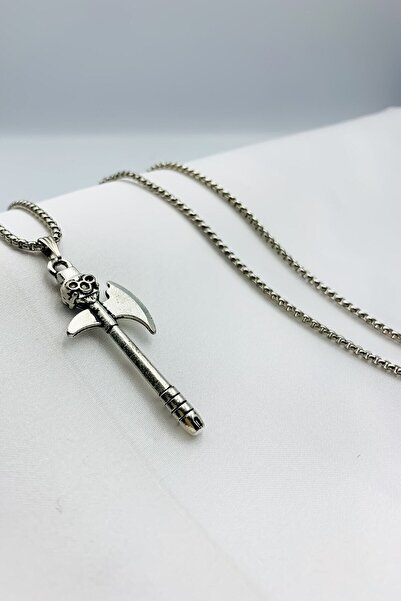 Aksesuarmax Kurukafa Detay Balta Başlıklı Erkek Kolye