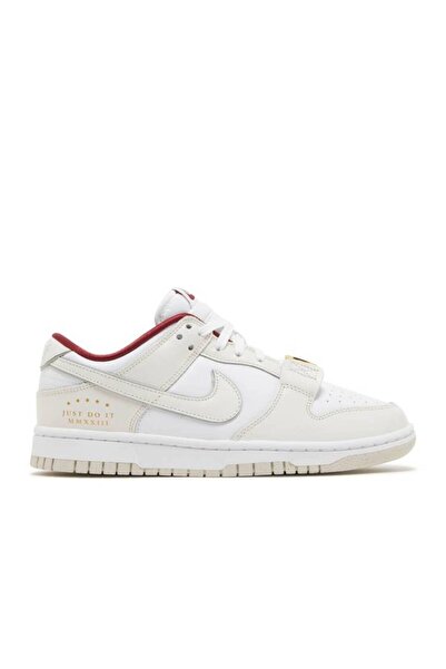 Nike Dunk Low SE Sisterhood (W)