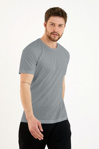 AMAZING CRASH Basic Men's Crew Neck Slim Fit Short Sleeve T-Shirt