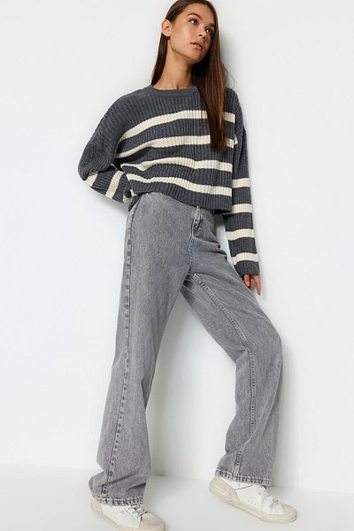 Trendyol Collection Antracitový pletený svetr TWOAW24KZ00295
