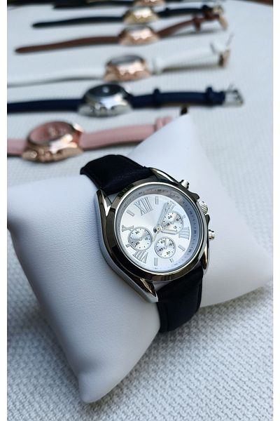 pullmarkt Retro - Women's Wristwatch