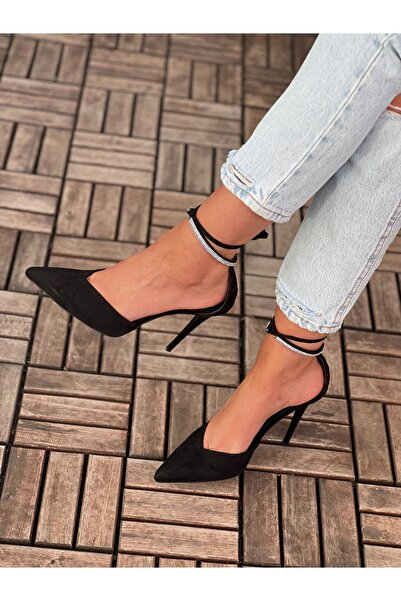 AYAKKABI PRENSİ Signy Bilekten Bağcıklı Taş Detaylı Siyah Süet Siyah Suet 10 Cm Kadın Stiletto, Topuklu Ayakkabı