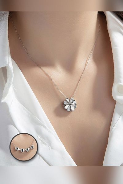 The Collection Opening Four Hearts Closing Clover Magnet Anti-Tarnish Silver Steel Necklace with Mother of Pearl and Zircon Stone