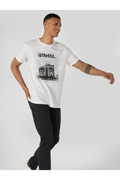 Colin's Tricou alb cu mânecă scurtă pentru bărbați, cu croiala normală - imprimat