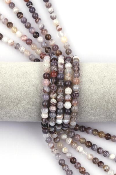 Alibaba Doğaltaş سلسلة حجر طبيعي من العقيق بوتاس 6 ملم قطع كروي