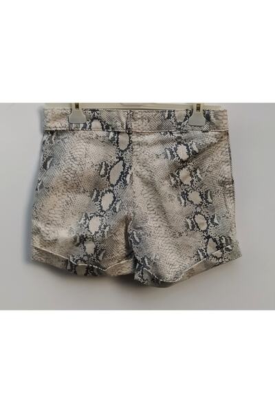 Hepsibitarz Kadın Bej Yılan Desenli Şort