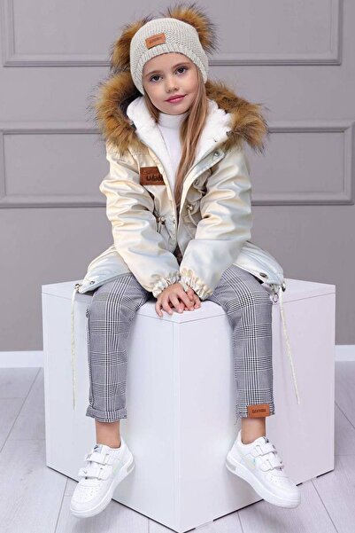 Riccotarz Γούνινο παλτό για κορίτσι με κουκούλα με τσέπες και λεπτομέρεια σχοινί και σετ μπεζ τοπ και κάτω