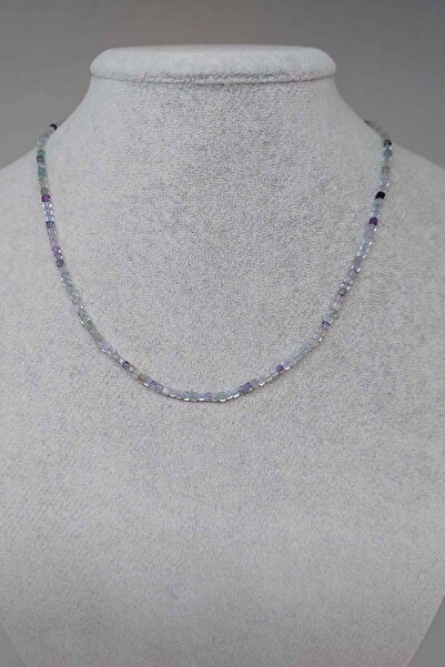 Yasamtohumu قلادة 2.5 ملم على شكل مكعب من حجر الفلوريت (مع مشبك ثابت)