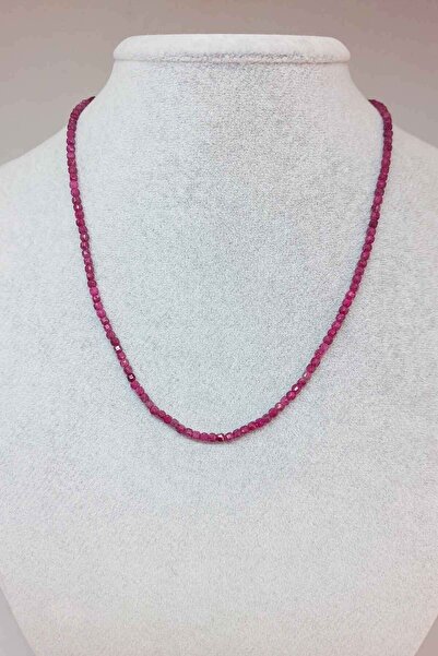 Yasamtohumu Yakut Taşı Küp Şekilli 2.5mm Kolye (SABİT KLİPSLİ)