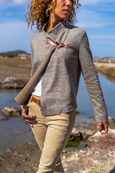 Güneşkızı Γυναικεία Μπεζ δερμάτινη αγκράφα Loose Cardigan Gk-bst2976