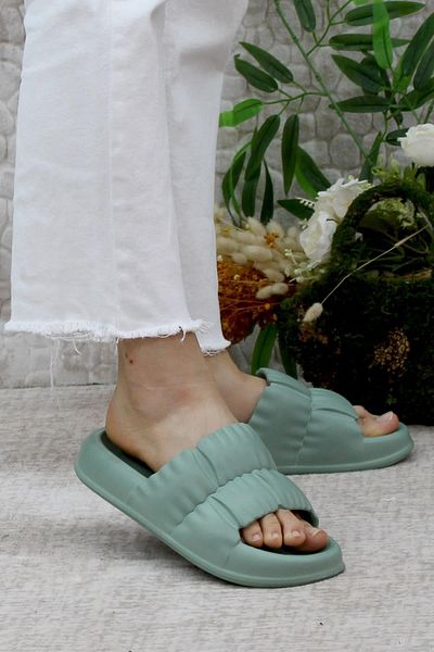 Mehmet Mete EZ0117 Beach Sea Pool Slippers Light Comfortable Flexible Women's Slippers
