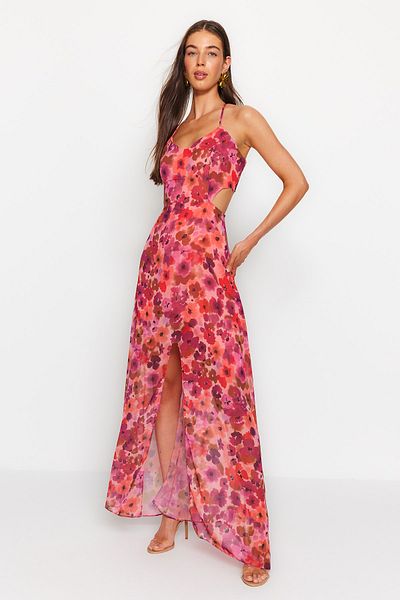 Trendyol Collection Fuchsiafarbenes A-Linien-Maxi-Webkleid mit gefüttertem Fenster/Ausschnitt und detailliertem Blumendruck TWOSS20EL1270