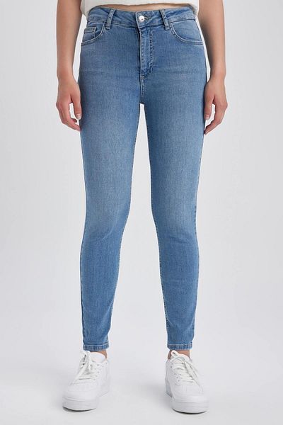 DeFacto Rebeca Skinny Fit normál derék, keskeny láb hosszú hosszúságú farmer nadrág A5141ax23hs
