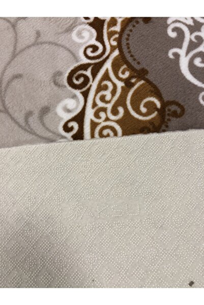 Sarar Aksu Jel Kaymaz Taban Yıkanabilir Yumuşak Yüzey Kesme Yolluk Üst Kalite Göbekli Klasik Desen