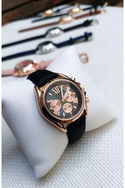 pullmarkt Retro - Women's Wristwatch