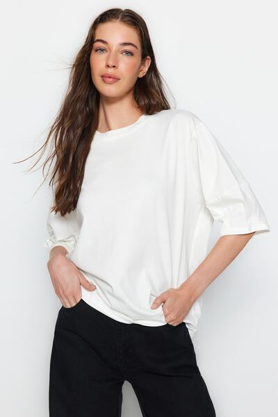 Trendyol Collection Ecru 100% Thick Cotton Premium Oversize/Wide Fit Three Quarter Sleeve Knitted T-Shirt Twoaw24Ts00001