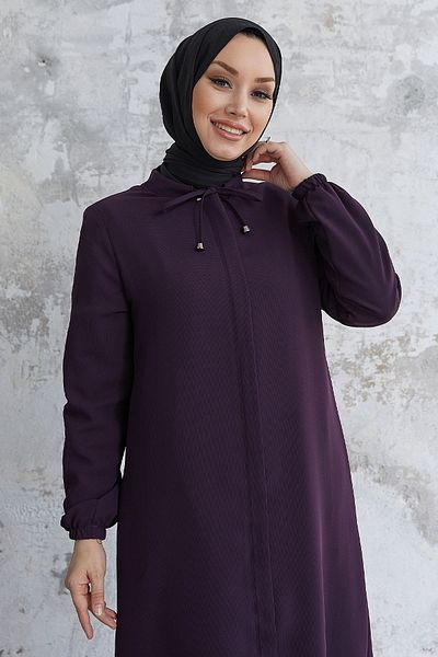 InStyle Abaya with Lace Collar and Hidden Placket - Plum