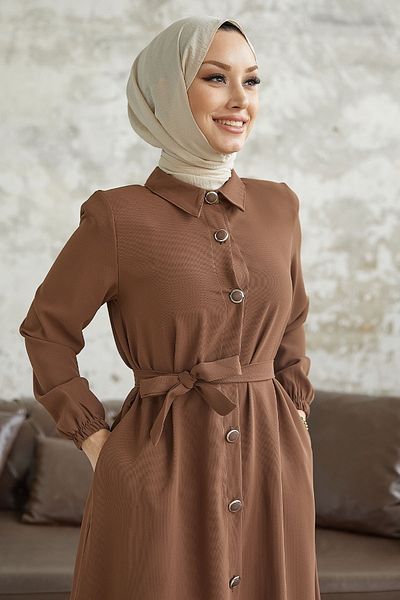 InStyle Linny πουκάμισο με κουμπιά γιακά Abaya - Καφέ