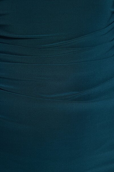 Trendyol Collection Emerald Green Drape Detailed High Collar A-Line Flexible Midi Knitted Dress TWOAW24EL00133