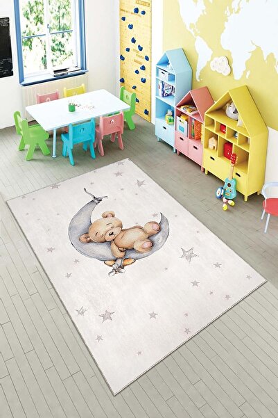 on the clouds Ayda Sallanan Ayıcık Desenli Dijital Baskılı Yıkanabilir Kaymaz...