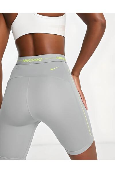 Nike Pro Dri-Fit Essential 7'' Yüksek Belli Training Kadın Şort