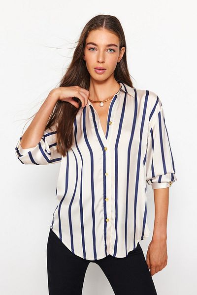 Trendyol Collection Ecru Satin Oversize ing - széles szabású, csíkos TWOAW24GO00016