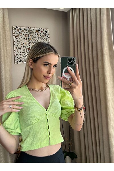 İBABUTİK Γυναικείο μπλουζάκι με μανίκια με μπαλόνια και κουμπιά με λαιμόκοψη σε σχήμα V