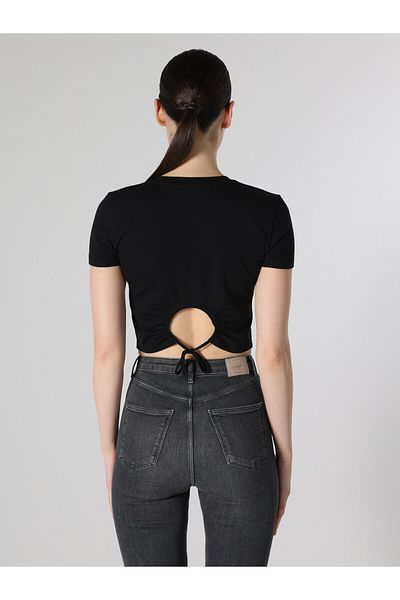 Colin's Tricou negru cu mânecă scurtă pentru femei, cu decolteu rotund, slim fit