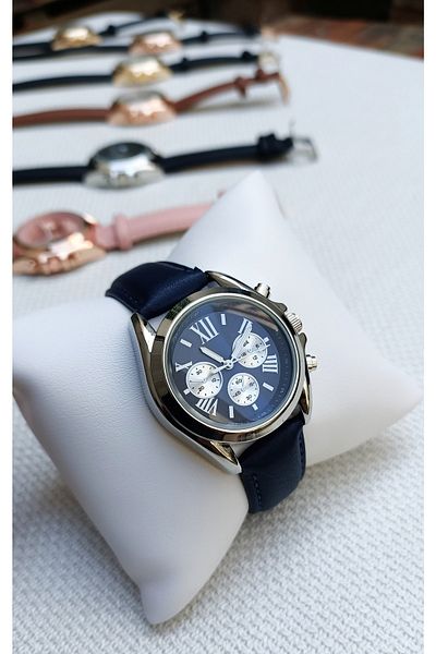 pullmarkt Retro - Women's Wristwatch