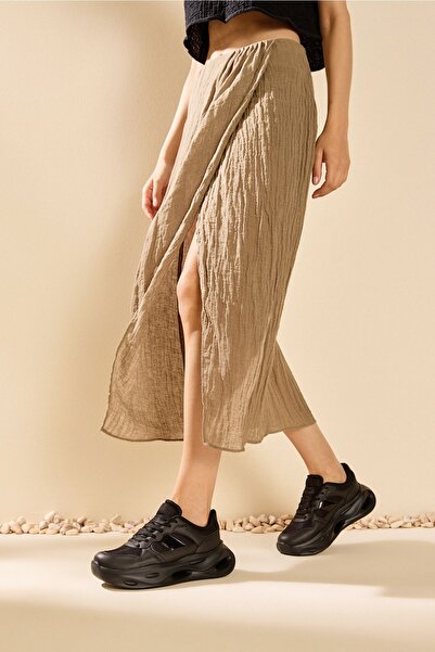 Yaya by Hotiç حذاء رياضي نسائي أسود 01AYY264430A100