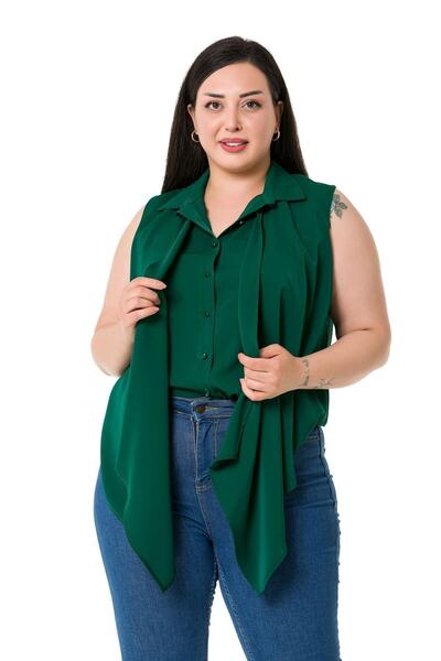 DISENTIS MODEST Büyük Beden Önü Çift Kat Kolsuz Pilikaşe Detaylı Zümrüt Gömlek