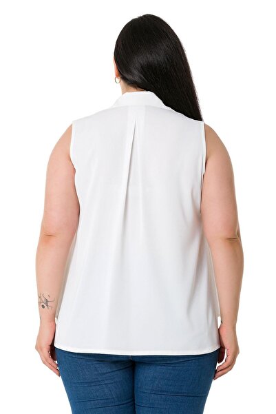DISENTIS MODEST Plus Size Double Layer Sleeveless White Shirt with Pleat Detail on the Front